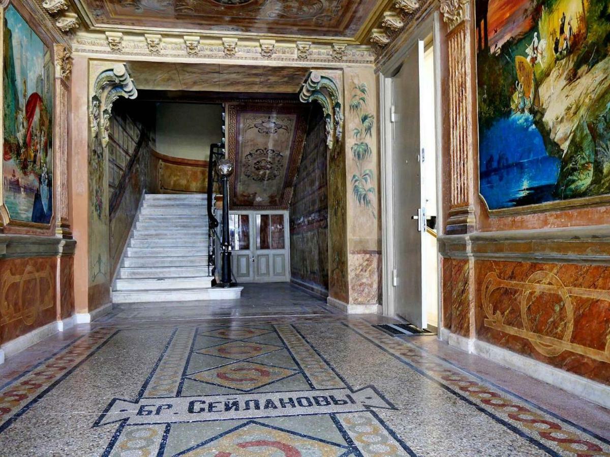 Old - Gold Gala Apartamento Tiflis Exterior foto